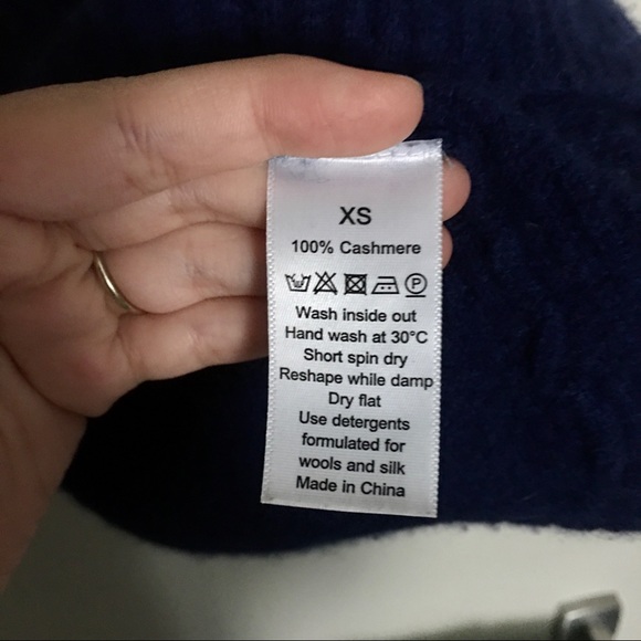 100% cashmere Anthropologie sweater - Picture 3 of 4